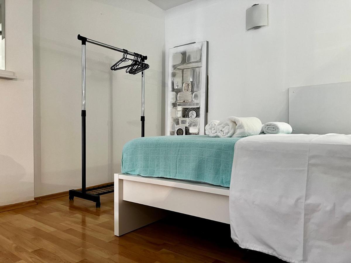 Studio Apartment Galant ซาเกร็บ ภายนอก รูปภาพ